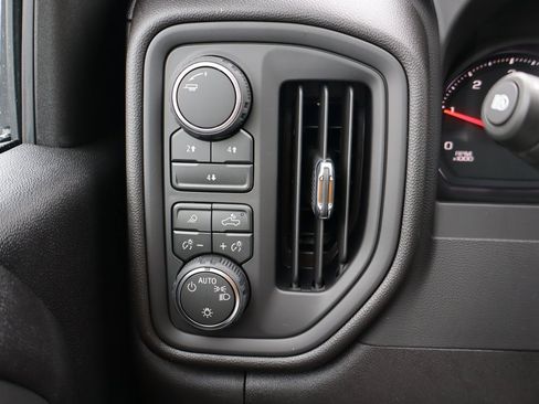 New 2026 Chevrolet Silverado 2500 Custom w/ Custom Value Package image 9