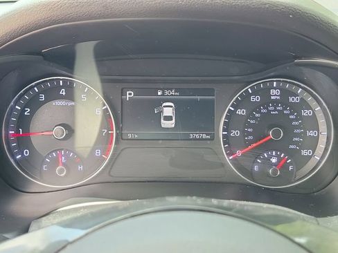 Used 2024 Kia Forte LXS FWD image 23