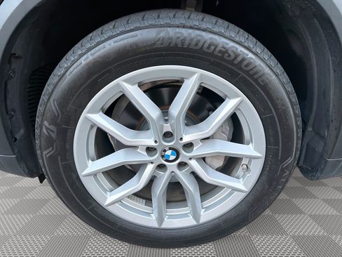 Used 2019 BMW X5 xDrive40i w/ Premium Package 2 AWD/4WD image 19