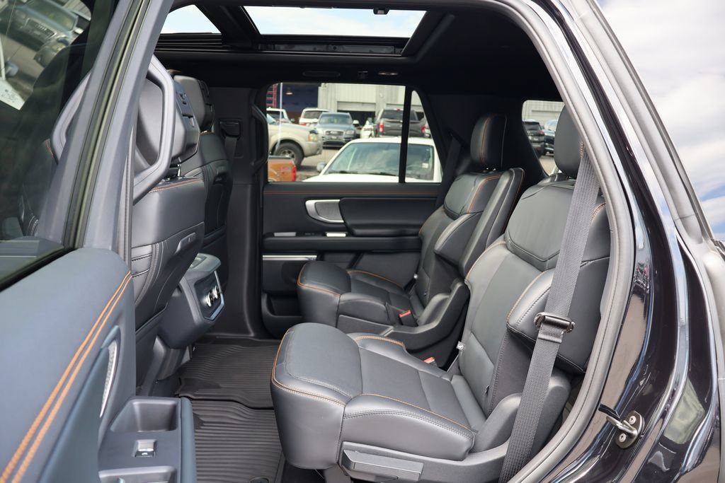 Used 2026 Ford Expedition Tremor AWD/4WD image 17