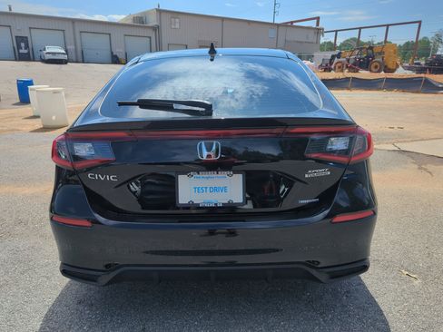 Used 2025 Honda Civic Sport Touring image 5