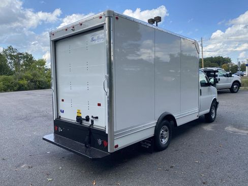 New 2025 Chevrolet Express 3500 w/ Power Convenience Package image 31