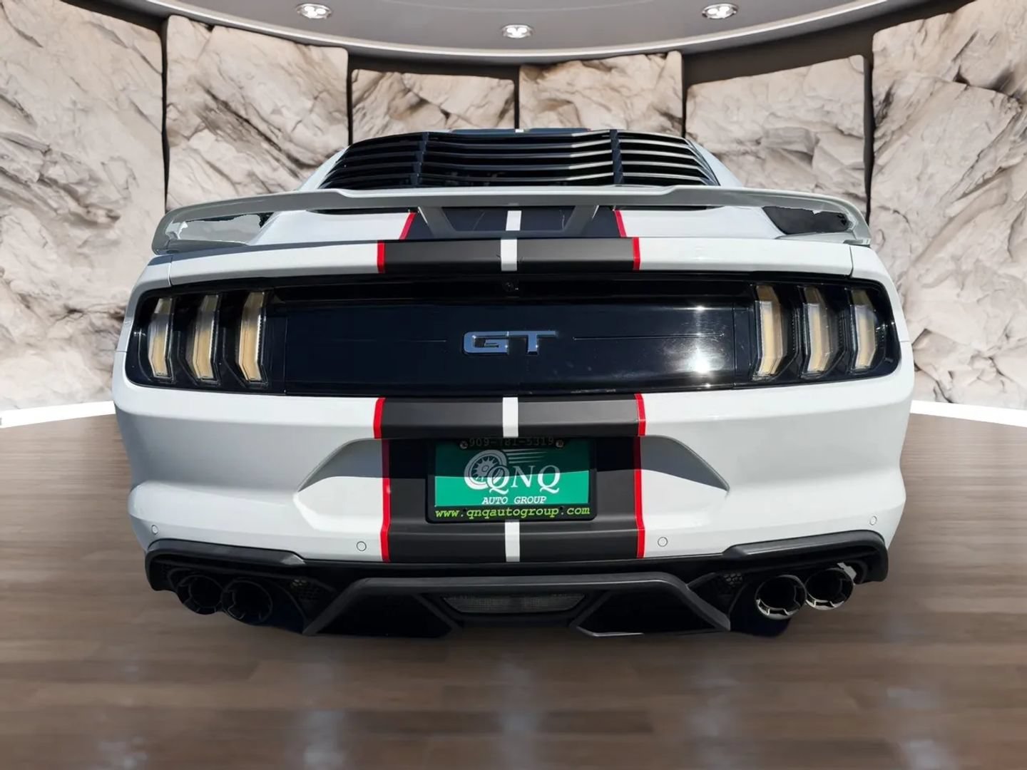 Used 2020 Ford Mustang GT Premium w/ GT Performance Package RWD image 7