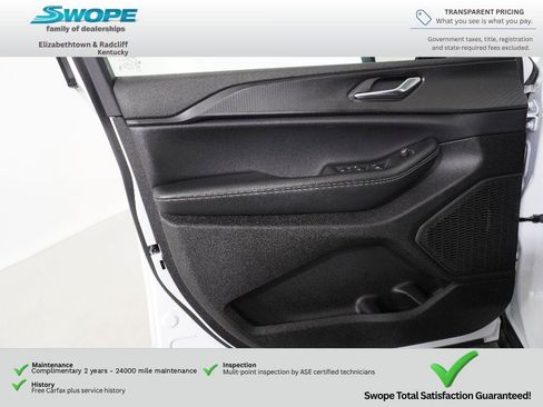 Used 2024 Jeep Grand Cherokee L Laredo AWD/4WD image 14