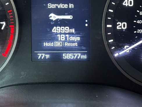 Used 2018 Hyundai Tucson Limited w/ Cargo Package FWD image 27