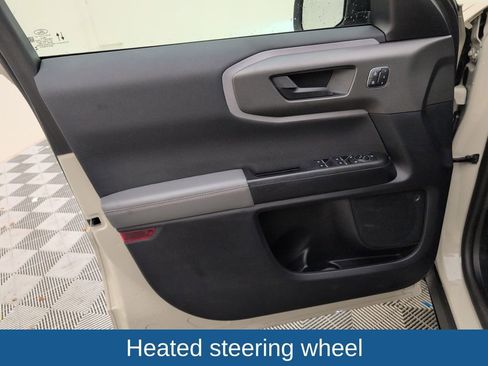 Used 2025 Ford Bronco Sport Badlands image 37