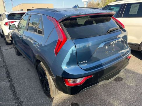 Used 2024 Kia Niro Wind image 3