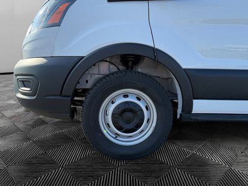 New 2026 Ford Transit 250 148 Medium Roof RWD image 14