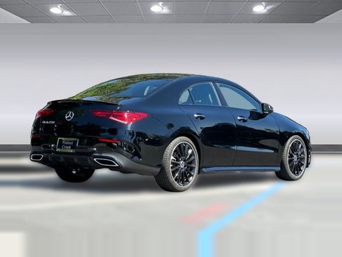 Used 2023 Mercedes-Benz CLA 250 image 8
