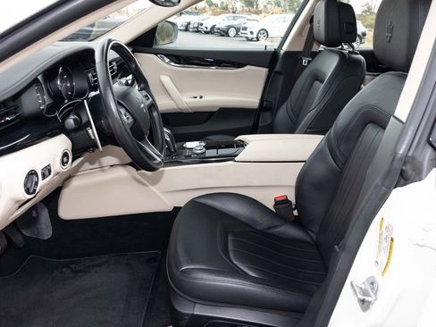 Used 2022 Maserati Quattroporte Modena image 3