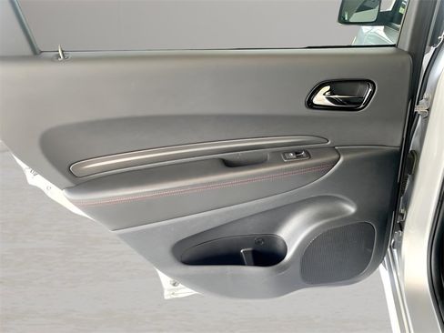 Used 2024 Dodge Durango GT image 18