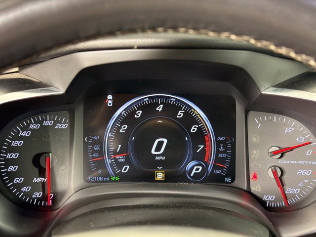 Used 2016 Chevrolet Corvette Stingray Convertible w/ 2LT Preferred Equipment Group RWD image 25