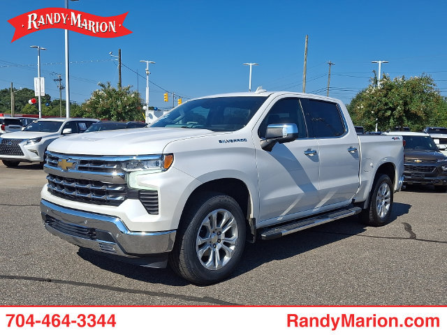 Used 2022 Chevrolet Silverado 1500 LTZ w/ Technology Package AWD/4WD image 1