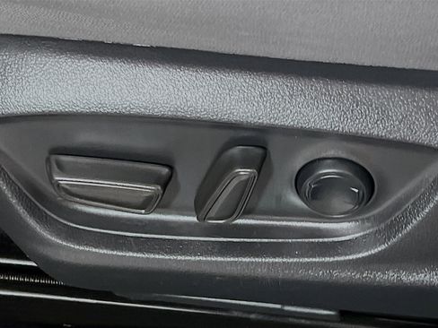 Used 2022 Toyota Camry LE image 16