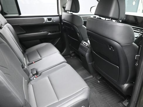 Used 2026 Hyundai Santa Fe SEL FWD image 30