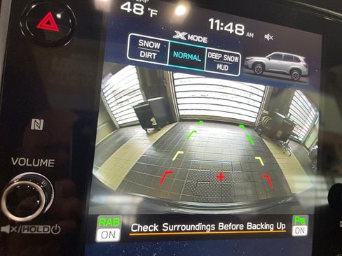 Used 2025 Subaru Forester Limited image 11