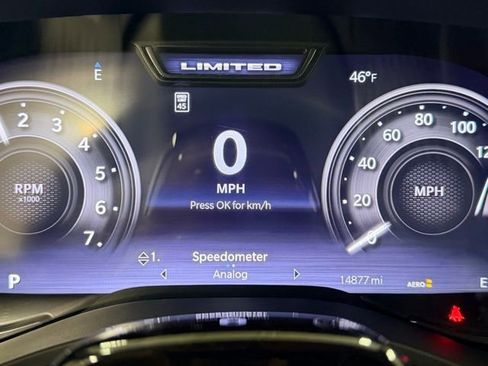 Used 2025 RAM 1500 Limited image 12