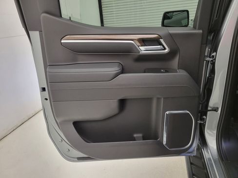 New 2026 Chevrolet Silverado 1500 RST AWD/4WD image 46
