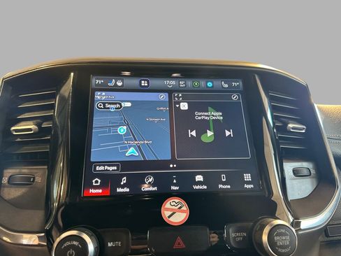 Used 2024 RAM 1500 Laramie image 25