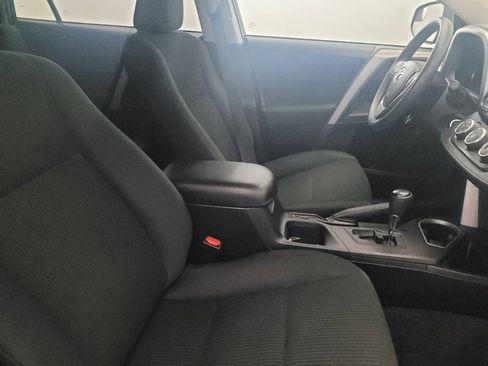 Used 2018 Toyota RAV4 LE w/ All Weather Liner Package AWD/4WD image 21