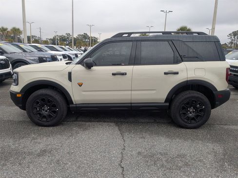 New 2025 Ford Bronco Sport Badlands image 7