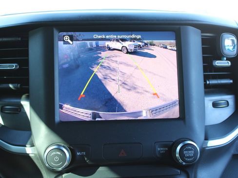 Used 2021 RAM 1500 Big Horn image 19