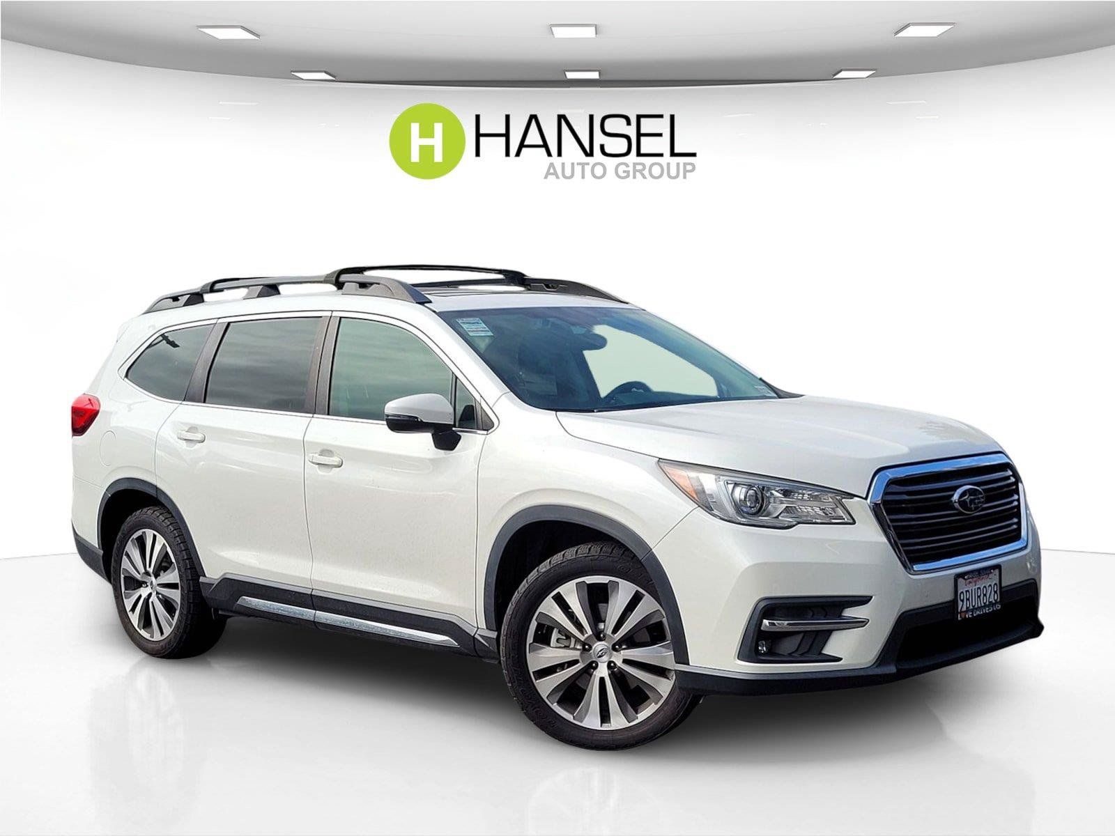 Used 2022 Subaru Ascent Limited w/ Technology Package AWD/4WD image 1
