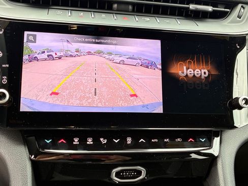 New 2026 Jeep Grand Cherokee L Limited RWD image 9