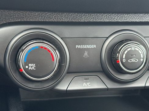 Certified 2023 Kia Forte LXS w/ LXS Technology Package image 28