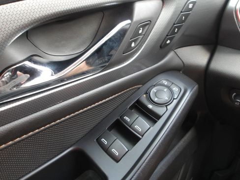 Used 2018 Chevrolet Traverse Premier w/ Redline Edition FWD image 19