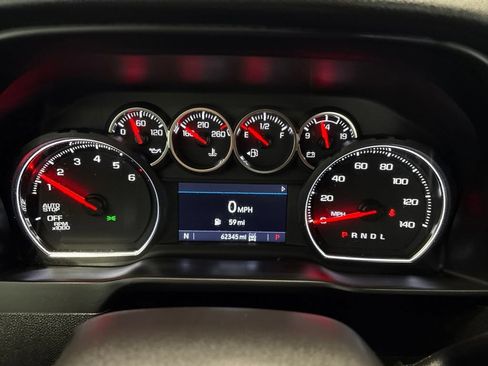 Used 2021 Chevrolet Silverado 1500 Custom w/ Safety Confidence Package AWD/4WD image 34