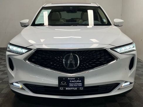 Used 2023 Acura MDX SH-AWD w/ Advance Package image 2