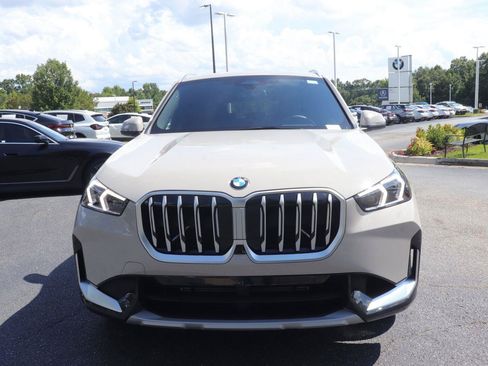 New 2026 BMW X1 xDrive28i w/ Technology Package AWD/4WD image 2