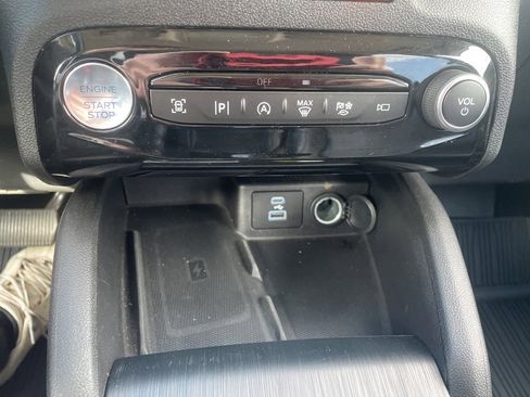 Used 2023 Ford Escape Platinum image 53