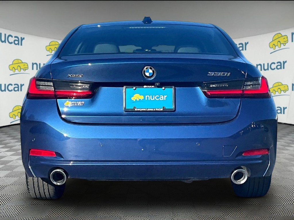 Used 2023 BMW 330i xDrive Sedan w/ Parking Assistance Package AWD/4WD image 5