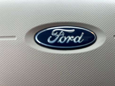 Used 2009 Ford Edge SEL image 21