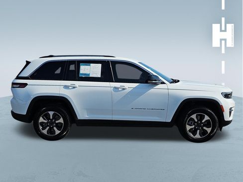 Used 2022 Jeep Grand Cherokee Limited 4xe AWD/4WD image 3