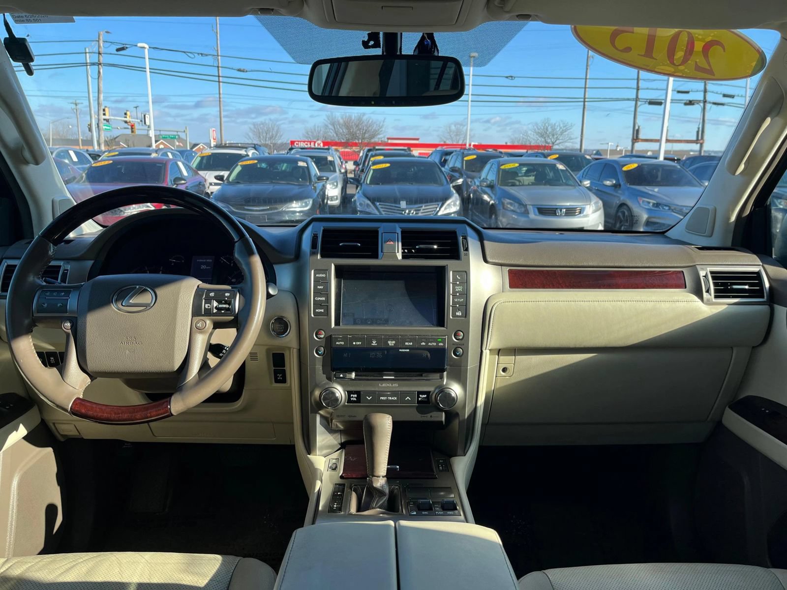 Used 2015 Lexus GX 460 w/ Premium Package AWD/4WD image 17