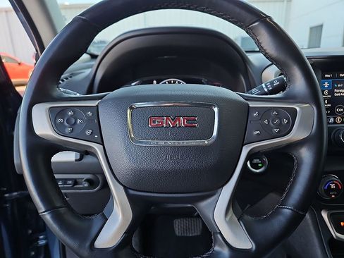 Used 2024 GMC Terrain Denali image 30