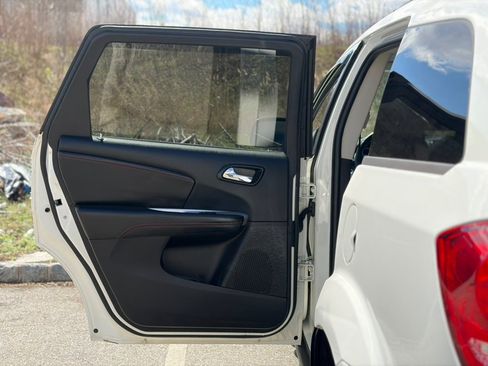 Used 2017 Dodge Journey GT image 13