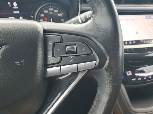 Used 2020 Cadillac XT6 Premium Luxury AWD/4WD image 22