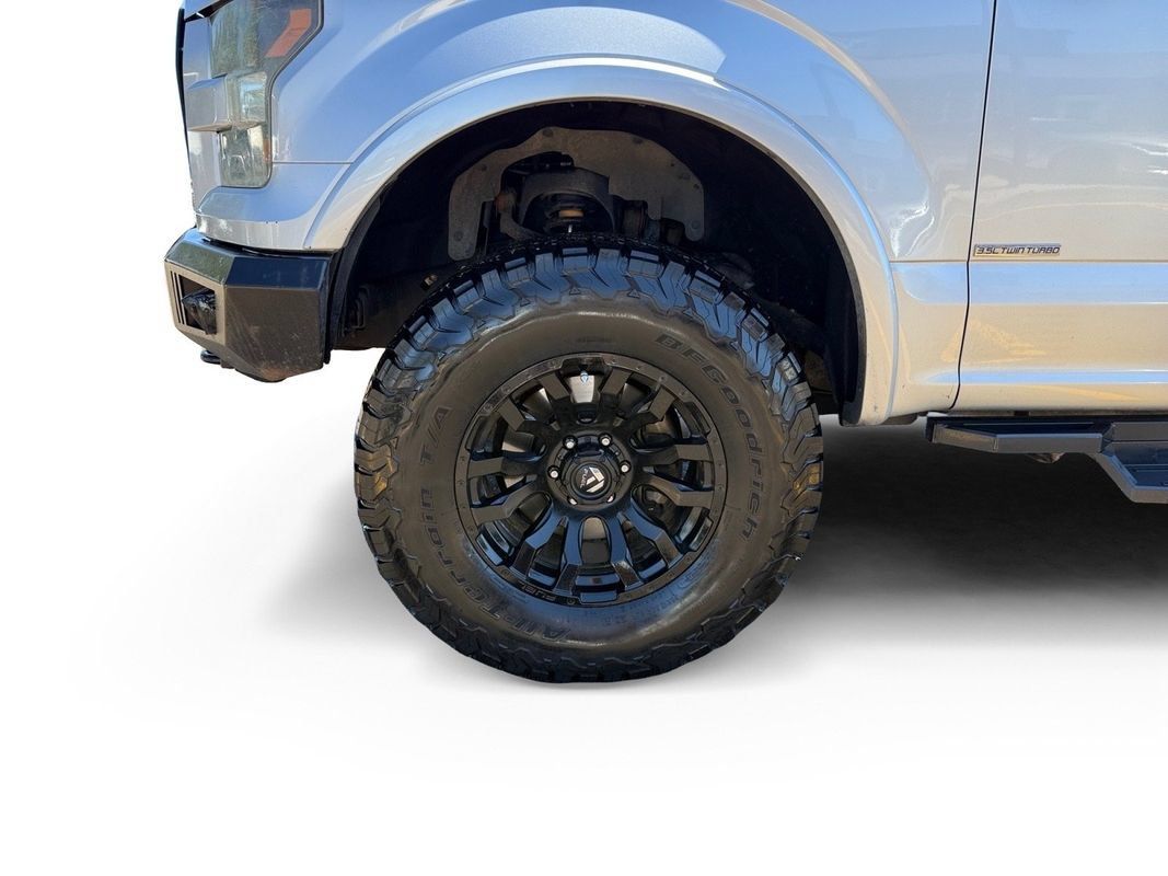 Used 2015 Ford F150 XLT w/ Equipment Group 302A Luxury AWD/4WD image 9