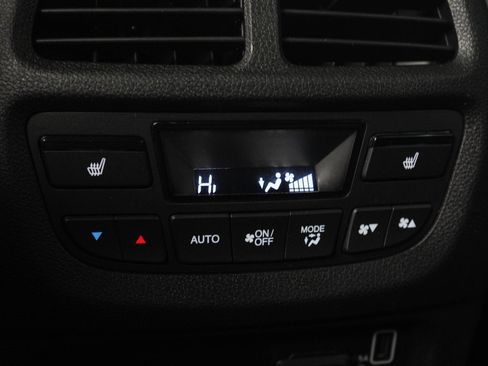 Used 2019 Honda Passport Touring image 16