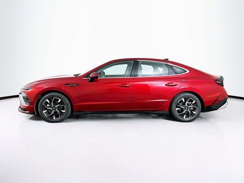 Used 2024 Hyundai Sonata SEL FWD image 4