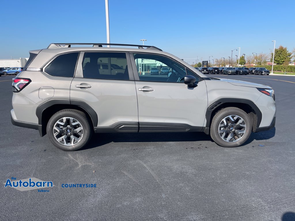 Used 2026 Subaru Forester Premium AWD/4WD image 6