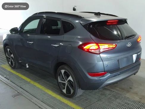Used 2016 Hyundai Tucson Limited w/ Option Group 03 FWD image 2