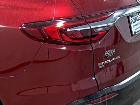 Used 2020 Buick Enclave Premium w/ LPO, Floor Liner Package image 10