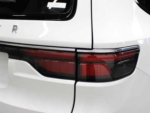 New 2025 Jeep Wagoneer L Series II image 49