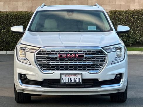 Certified 2022 GMC Terrain Denali image 9