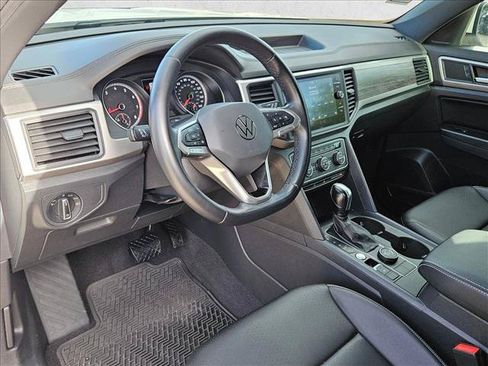 Used 2020 Volkswagen Atlas Cross Sport SE AWD/4WD image 10